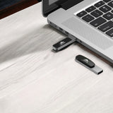 USB WITH LIGHT UP LOGO