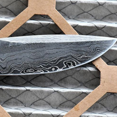 Damascus steel Hunting Bowie Handmade Knife