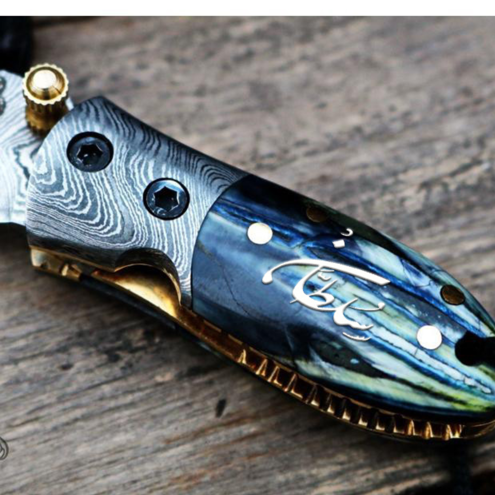 Black Tsetse Fly 1.2 Inches Blade Damascus Neck Knives Handmade Damascus Pocket Folding Knife