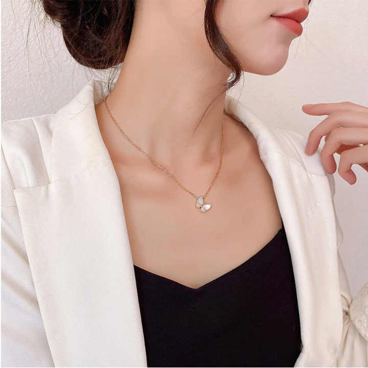 Unique Design Floral White Butterfly Gold Plated Necklace For Women