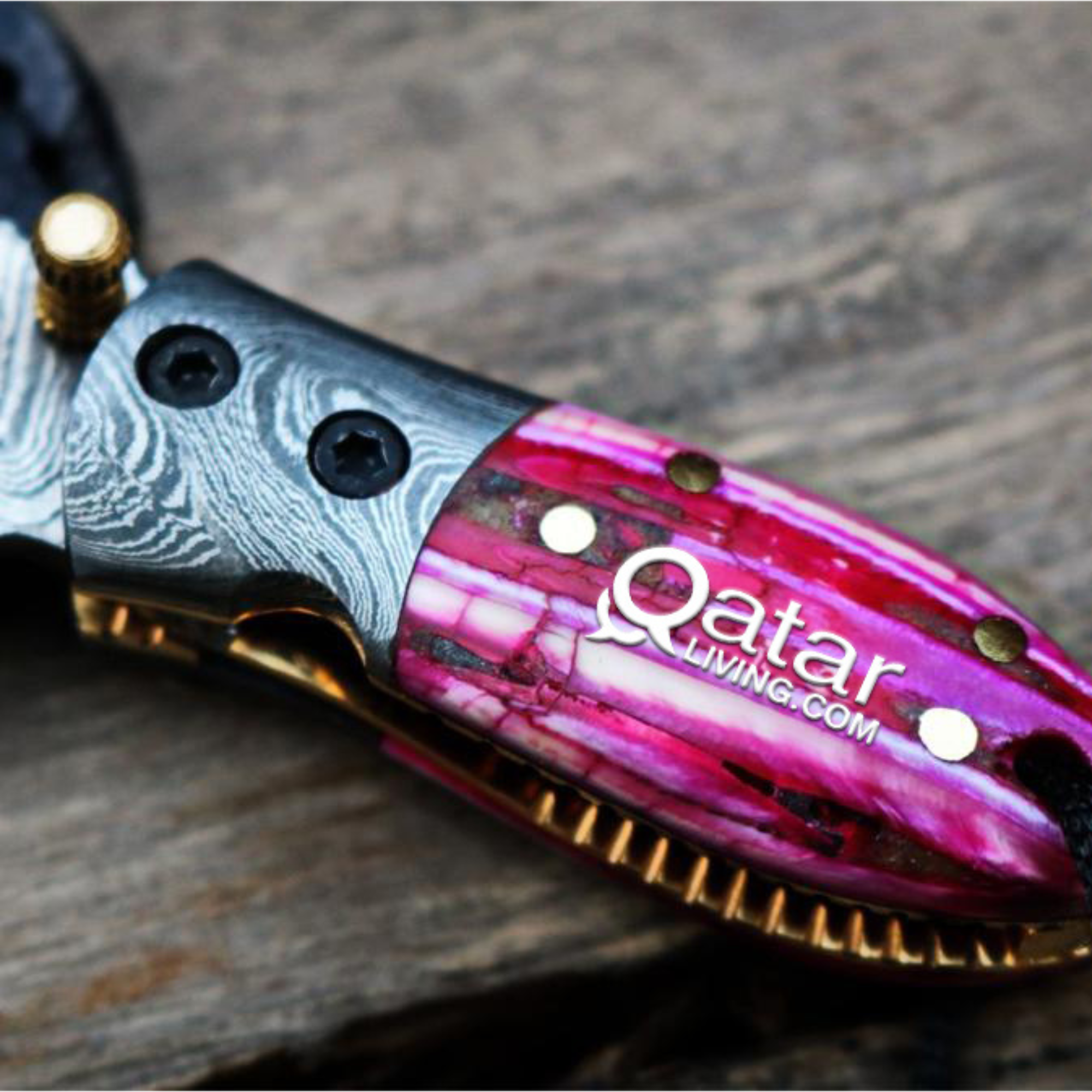 Pink Tsetse Fly 1.2 Inches Blade Damascus Neck Knives Handmade Damascus Pocket Folding Knife with Mammoth Tooth Handle